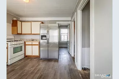 71 Blackhall Street, New London, CT 06320 - Photo 7
