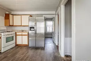 71 Blackhall St, New London, CT 06320 - Photo 7
