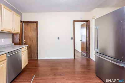 41-43 Dean Street, Hartford, CT 06114 - Photo 23