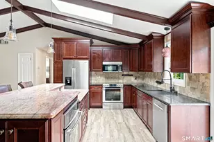 38 Church Ln, Madison, CT 06443 - Photo 9