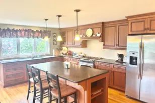 882 Avery St, South Windsor, CT 06074 - Photo 5