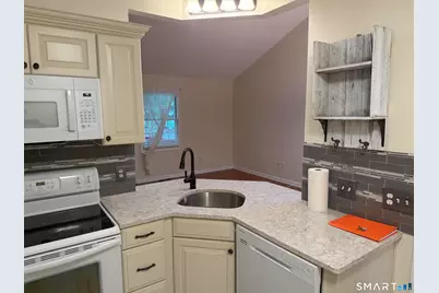 504 Carriage Drive #504, Southington, CT 06489 - Photo 25