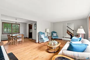 39 Berkshire Way, Simsbury, CT 06070 - Photo 9