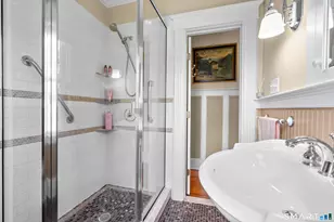 55 Clovelly Rd, Stamford, CT 06902 - Photo 19