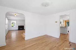 24 Amos St, Hamden, CT 06518 - Photo 17