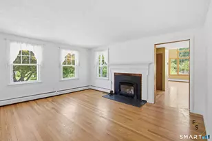 24 Amos St, Hamden, CT 06518 - Photo 13