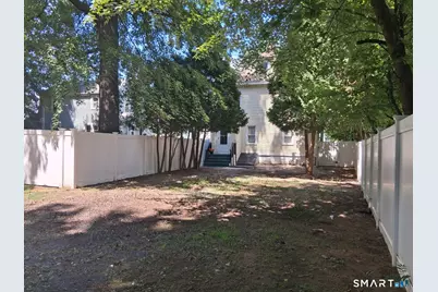 15 Simpson Street, Hartford, CT 06112 - Photo 27