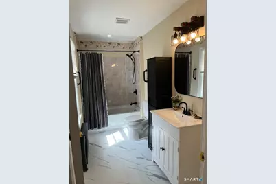 15 Simpson Street, Hartford, CT 06112 - Photo 17