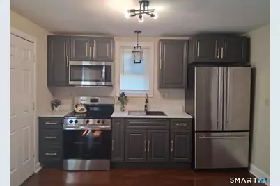 15 Simpson Street, Hartford, CT 06112 - Photo 11