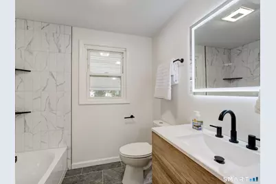 11 Wildwood Drive, East Haven, CT 06512 - Photo 21