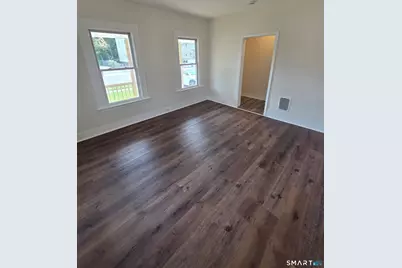 15 Walnut Street, West Haven, CT 06516 - Photo 7