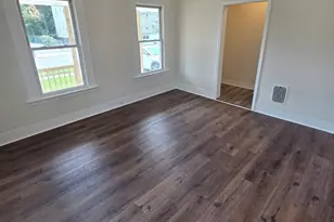15 Walnut St, West Haven, CT 06516 - Photo 7