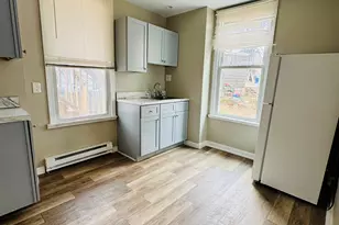 124 Meriden Rd, Waterbury, CT 06705 - Photo 5