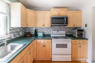 33 Woodstock Meadows, Woodstock Valley, CT 06281 - Photo 3