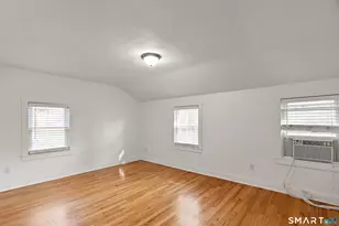 48 Bouton St E, Stamford, CT 06907 - Photo 19