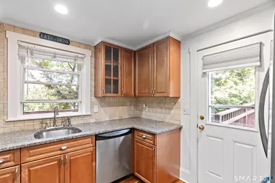 48 Bouton Street East, Stamford, CT 06907 - Photo 11
