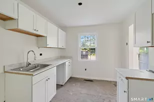 34 Ebert Dr, Bristol, CT 06010 - Photo 5