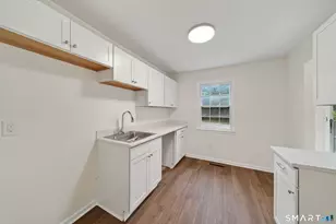 34 Ebert Dr, Bristol, CT 06010 - Photo 3