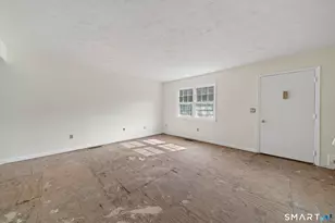 34 Ebert Dr, Bristol, CT 06010 - Photo 7