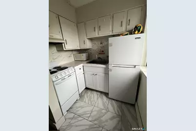 1575 Boston Avenue #B16, Bridgeport, CT 06610 - Photo 5