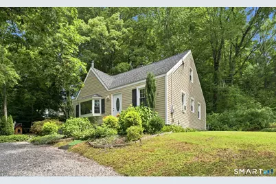 165 Mansion Road, Wallingford, CT 06492 - Photo 3