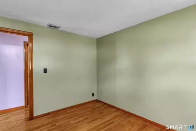 4 Fair Street, Enfield, CT 06082 - Photo 17