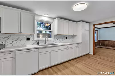 4 Fair Street, Enfield, CT 06082 - Photo 9
