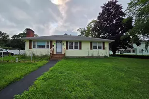 28 Daggett St, Plainfield, CT 06354 - Photo 17
