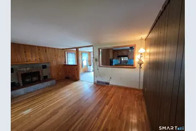 28 Daggett Street, Plainfield, CT 06354 - Photo 9