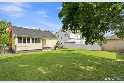 21 Cromwell Street, Hartford, CT 06114 - Photo 21
