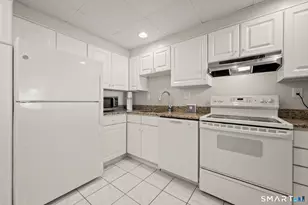 779 Prospect Ave, West Hartford, CT 06117 - Photo 5