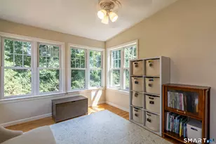 21 Overland St, Manchester, CT 06040 - Photo 11