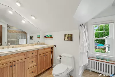 44 Taylor Place, Branford, CT 06405 - Photo 31