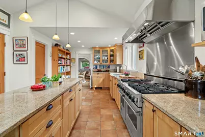 44 Taylor Place, Branford, CT 06405 - Photo 29