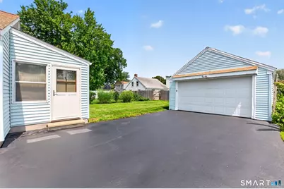 30 Yale Street, West Hartford, CT 06110 - Photo 3