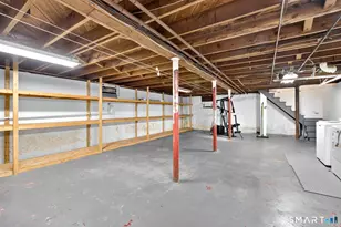 30 Yale St, West Hartford, CT 06110 - Photo 35