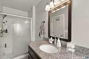 51 Dove Ct, Windsor Locks, CT 06096 - Photo 19