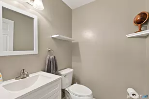 51 Dove Ct, Windsor Locks, CT 06096 - Photo 11