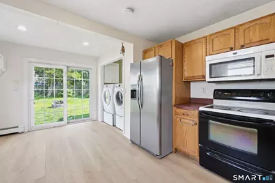 119 Winding Lane, East Hartford, CT 06118 - Photo 11