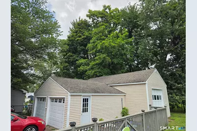 40 Suffolk Drive, East Hartford, CT 06118 - Photo 5
