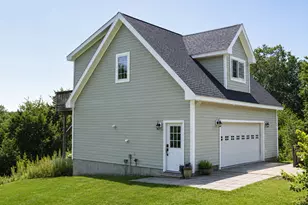 1030B Litchfield Turnpike, New Hartford, CT 06057 - Photo 1