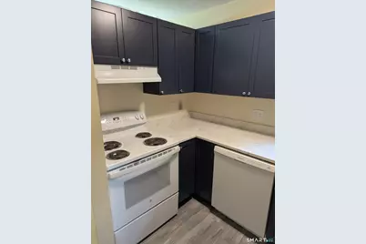 375 East Mitchell Avenue #375, Cheshire, CT 06410 - Photo 5