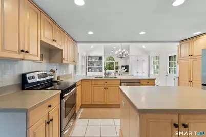 19 Alvin Drive, Norwalk, CT 06850 - Photo 11