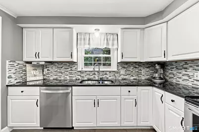 103 Bolton Street, Manchester, CT 06042 - Photo 21