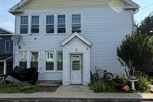 33 Vista Pl, Waterbury, CT 06708 - Photo 1