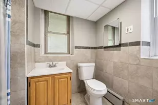 33 Vista Pl, Waterbury, CT 06708 - Photo 13