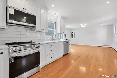 27 Brittany Avenue, Trumbull, CT 06611 - Photo 13