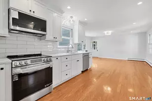 27 Brittany Ave, Trumbull, CT 06611 - Photo 13