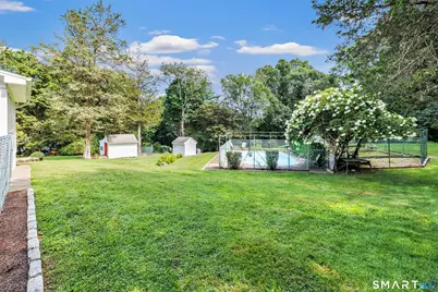 27 Brittany Avenue, Trumbull, CT 06611 - Photo 9