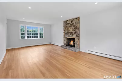 27 Brittany Avenue, Trumbull, CT 06611 - Photo 11